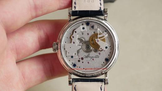 宝玑升级版！少量到货啦！部分配件升级采用瑞士进口零件，质量稳定更好了！  宝玑Tradition传世系列腕表！ 融合宝玑独特的风格和全新的技艺！这是宝玑独有的专利！突破传统！整表的板桥，齿轮，擒纵机构 商品图9