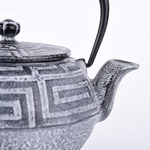 日本铜器富贵回纹铁壶0.65L 商品图3