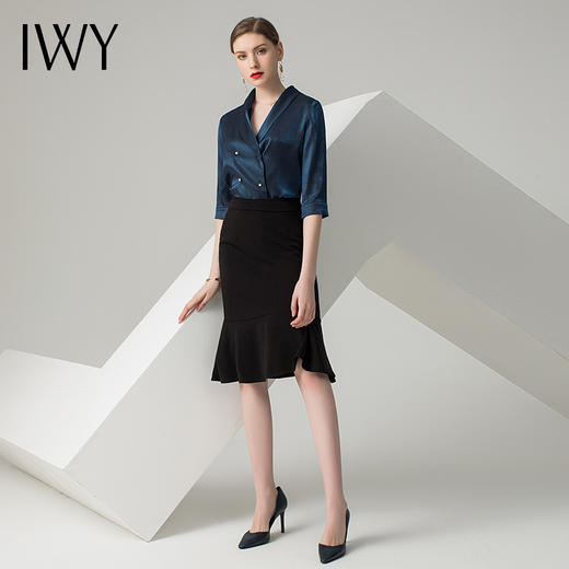 IWY/蓝色五分袖衬衫黑色半裙套装AB0288+AS0185 商品图1