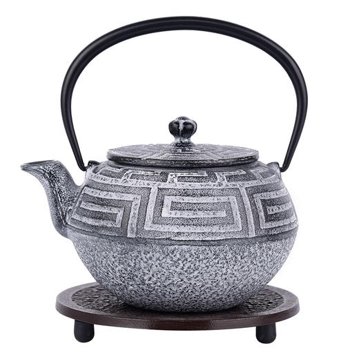 日本铜器富贵回纹铁壶0.65L 商品图0