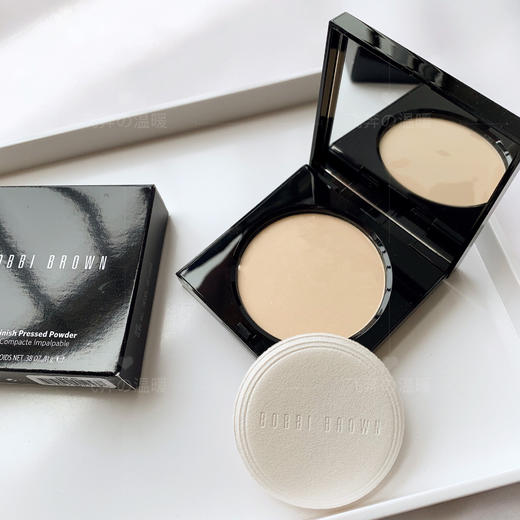 芭比布朗第三代定妆粉饼 商品图3