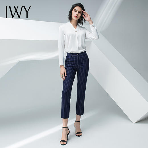 IWY/白色长袖衬衫蓝色条纹小脚裤套装BP871 商品图3
