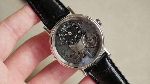 宝玑升级版！少量到货啦！部分配件升级采用瑞士进口零件，质量稳定更好了！  宝玑Tradition传世系列腕表！ 融合宝玑独特的风格和全新的技艺！这是宝玑独有的专利！突破传统！整表的板桥，齿轮，擒纵机构 商品图3