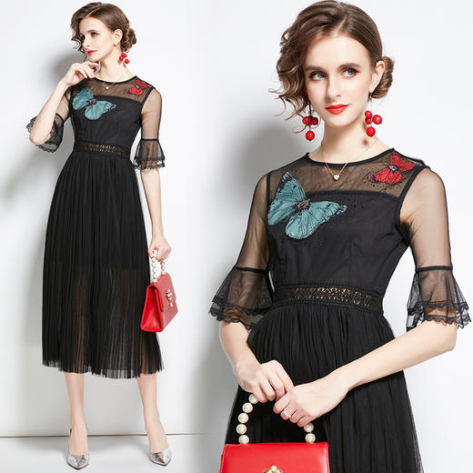 AHM-hjw9798新款气质网纱拼接高腰修身时尚蝴蝶绣花喇叭袖百褶裙ZXH 商品图0