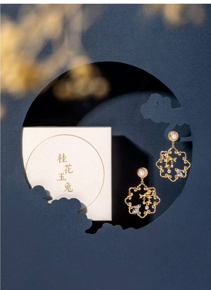 先不删除故宫饰品中秋云外天香文创耳钉气质新款耳饰