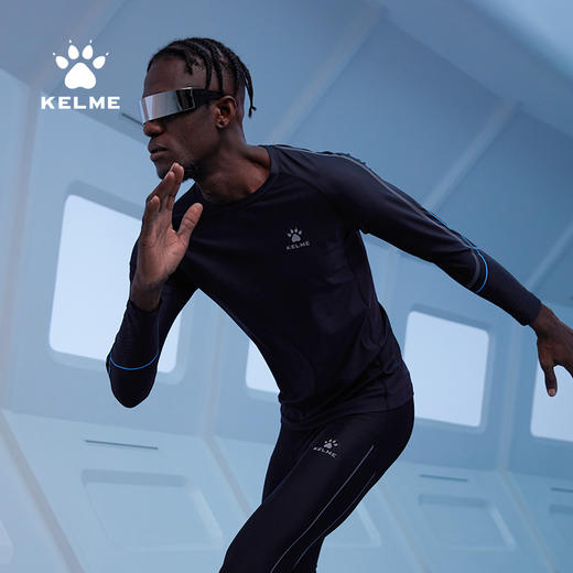 卡尔美春夏新款男士弹力紧身运动速干衣 商品图1