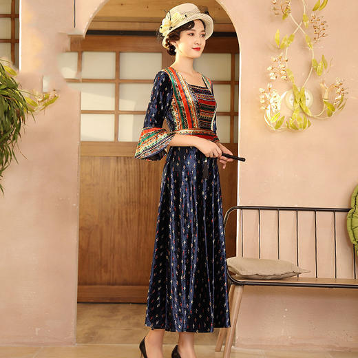 DLQ-A2674复古优雅印花新款收腰显瘦气质妈妈装长裙 商品图0