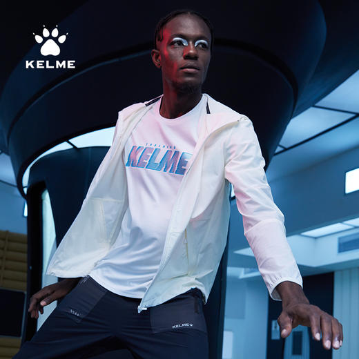 KELME卡尔美运动休闲外套新款春夏男士梭织连帽开衫拉链上衣 商品图2