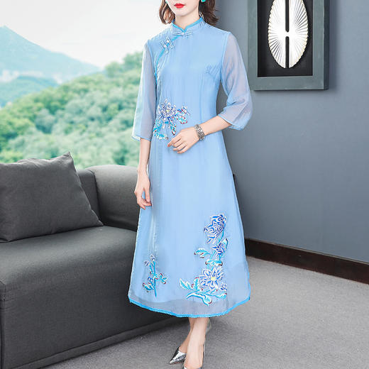 复古中国风，七分袖刺绣中式改良版连衣裙YFN-2055 商品图2