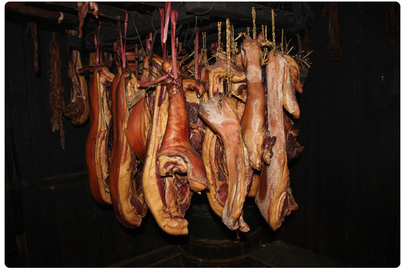 湖南湘西吊角楼腌制腊肉土家百年秘制后腿肉腊肉500g袋