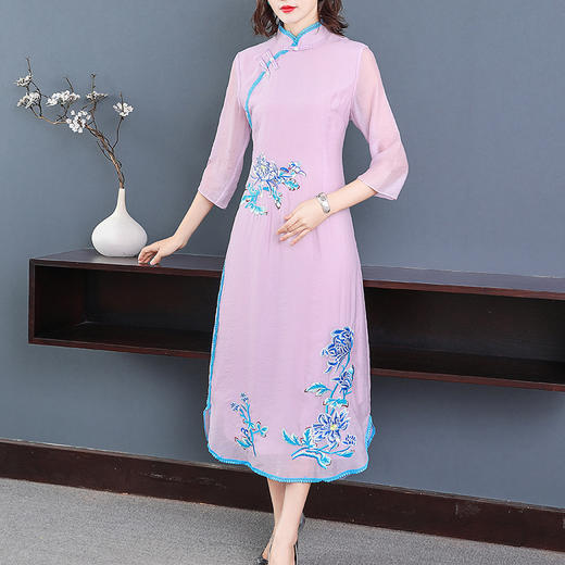 复古中国风，七分袖刺绣中式改良版连衣裙YFN-2055 商品图1