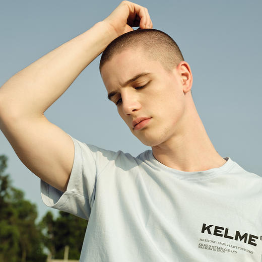 卡尔美夏季新款运动休闲短袖男女中性款情侣圆领纯色T恤 商品图0