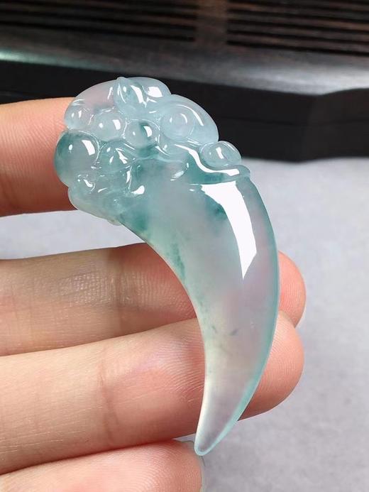 84648 翡翠龙牙 - 优石客