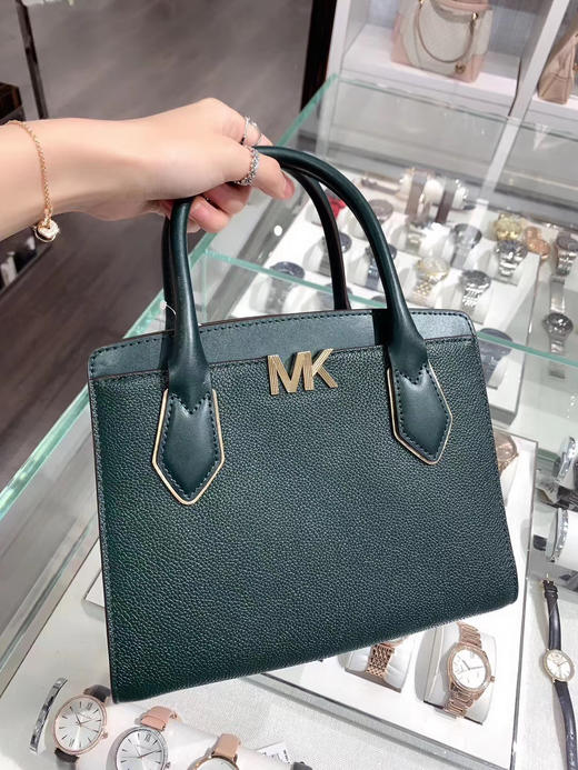 质感太好了mk新款mott小方包