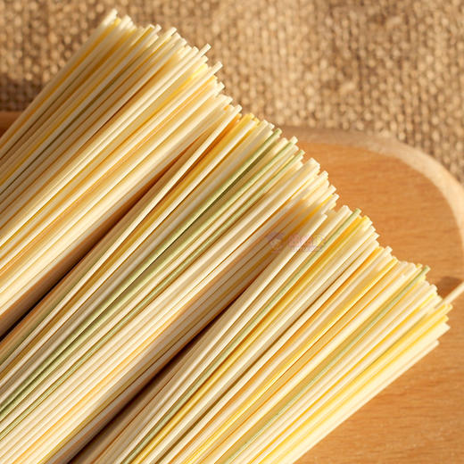 播洲色彩儿童彩菜面270g 商品图1