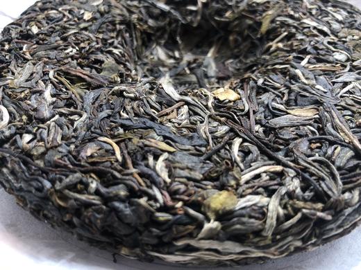 宽茶窄酒｜【限量款生普洱茶饼】“岁云暮”勐宋大曼吕 2020年 商品图2