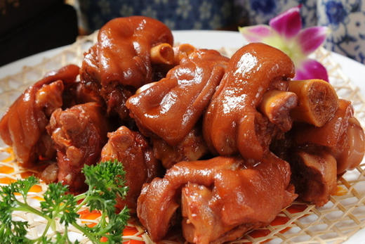 猪脚(8.6元1斤，半边约2斤） 商品图1