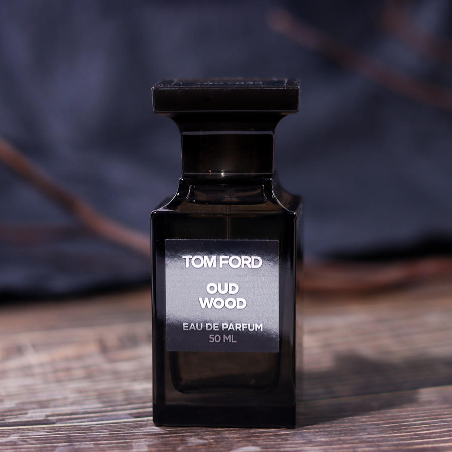 汤姆·福特乌木沉香（珍华乌木） Tom Ford Oud Wood 分装