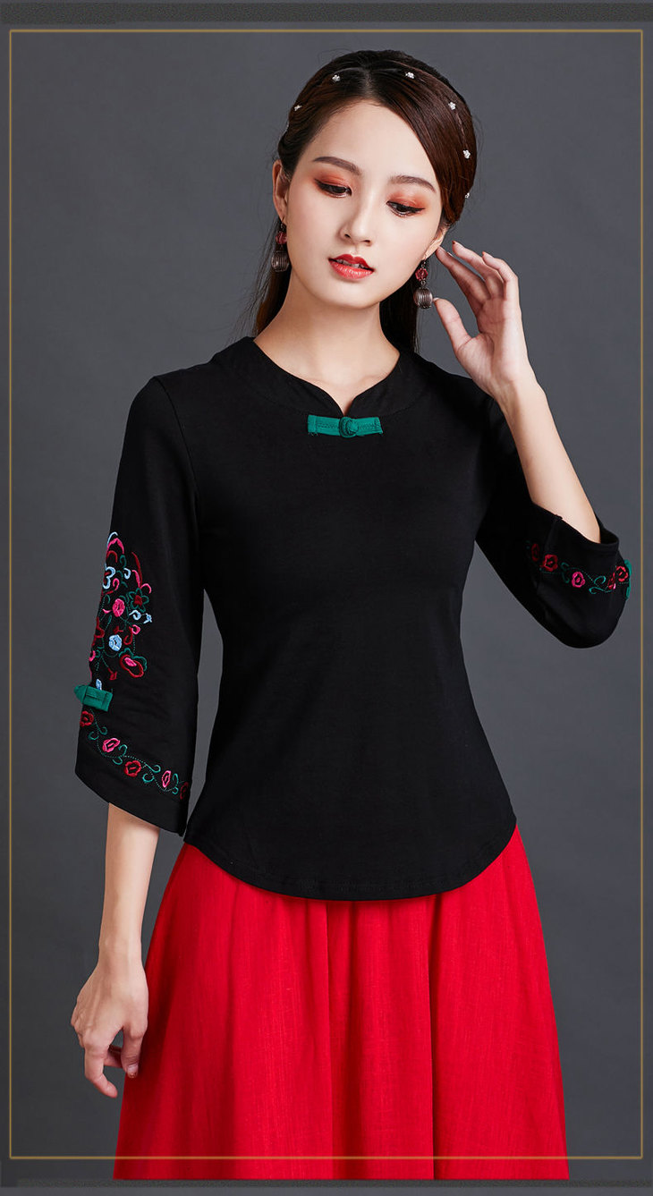 tzmz民族风女装上衣复古绣花t恤