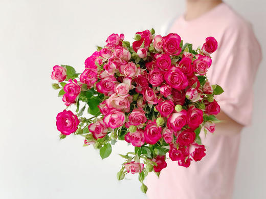 多头狮子座【你的灵魂骄傲又自卑 俗气又高贵】简小姐精选 多情浪漫狮子座多头玫瑰 9+1枝(防花损）2束包邮 48小时发货 商品图9