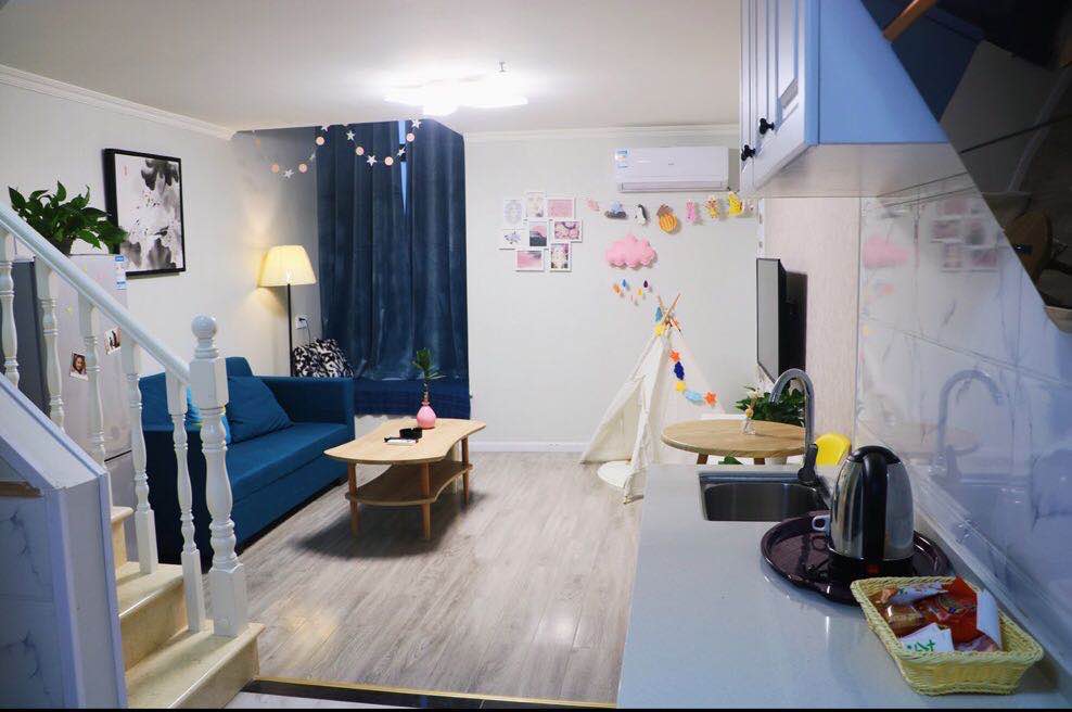 自助酒店温馨亲子复式loft套房宜宿自助酒店公寓