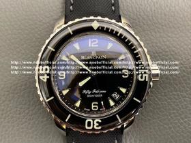 N厂宝铂五十噚 据说是所有潜水表的鼻祖。 说到潜水表大家的第一反应可能想到的是水鬼，其实不然，早在1952年宝珀就推出