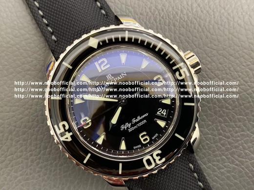 N厂宝铂五十噚 据说是所有潜水表的鼻祖。 说到潜水表大家的第一反应可能想到的是水鬼，其实不然，早在1952年宝珀就推出 商品图1