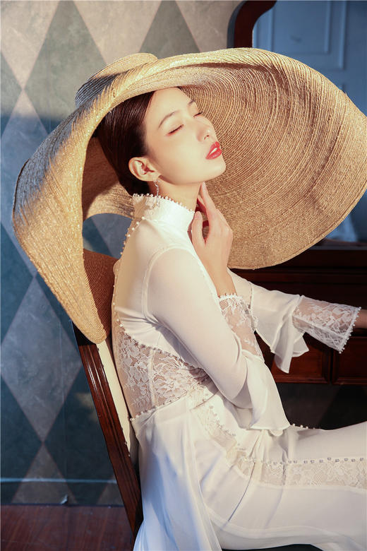 荷言HEYEN 云中锦书 手工礼服裙时装周走秀款 商品图2