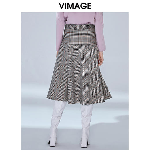 VIMAGE纬漫纪秋款个性英伦格纹A字百褶伞裙半身裙女显瘦V1406010 商品图3