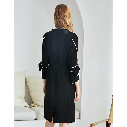 EITIE爱特爱女装秋季新款通勤洋气系带撞色显瘦百搭连衣裙女6007738 商品图3