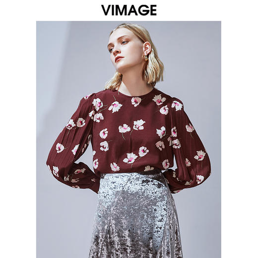 VIMAGE纬漫纪秋款复古印花宫廷风灯笼袖显瘦直筒上衣女V1413008 商品图0