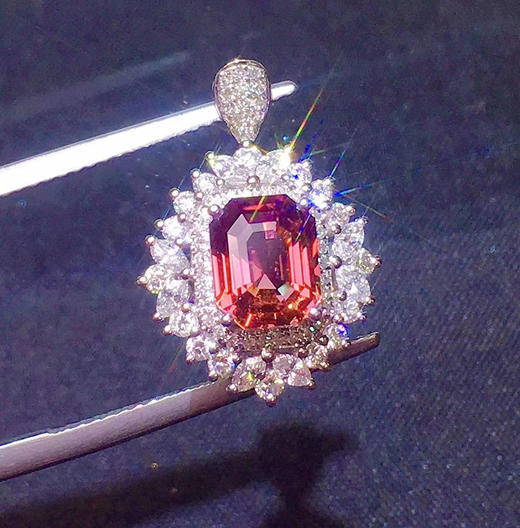 帕帕拉恰18k戒指吊坠两用款总重628克宝石重217ct火彩超赞日落色整体