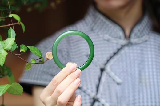 [ 探春 ]  和田碧玉手镯 |  碧色浓郁浑厚，质地细腻，风雅高贵 商品图3