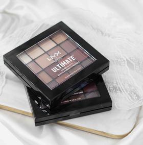 美国NYX16色眼影盘