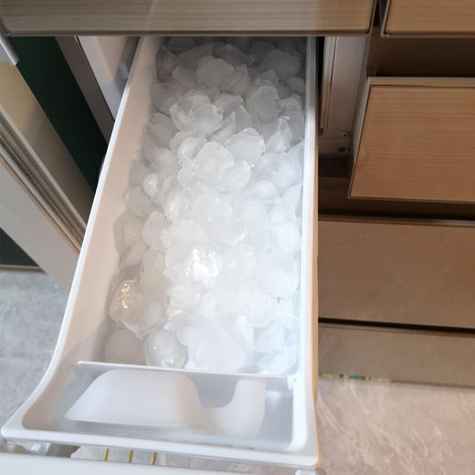 【盛元新生活】松下（Panasonic）原装日本进口多门电冰箱家用变频智能风冷无霜去味杀菌零度保鲜 带变温自动制冰 商品图7