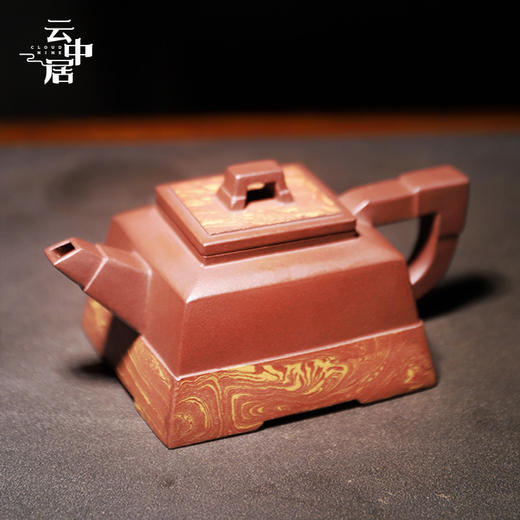 宜兴压盖四方珍藏景观紫砂壶（小号） 商品图3