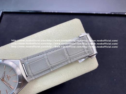 欧米茄 OMEGA 「Constellation Gents’」星座系列第五代作品39mm，依然延续经典的星徽标志和表圈托爪元素，展现优雅的绅士风。尺寸39mm，搭载原装8800,8801自动机芯，进 商品图6