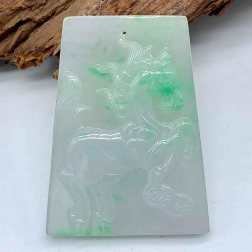 派瑞翡翠 翡翠马牌 糯种 绿色 商品图0