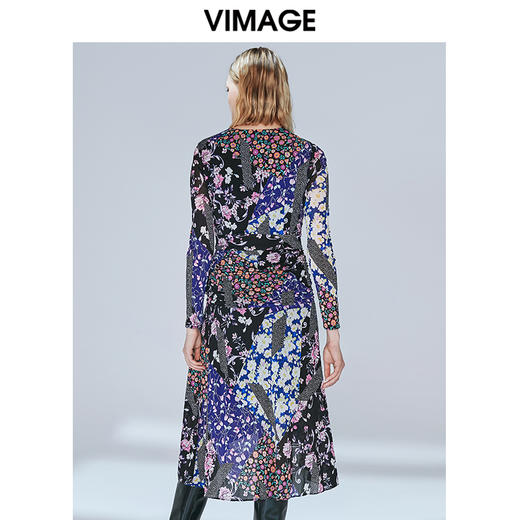 VIMAGE纬漫纪秋款个性时尚印花舒适显瘦修身收腰连衣裙V1407003 商品图3