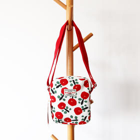 HUJI祤集Toast斜挎包插画小花朵