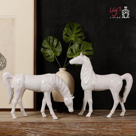 白釉陶瓷马 white glazed ceramic horse