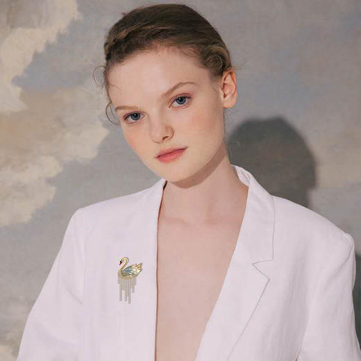 《一生所爱 蓝调芭蕾》限量胸针珍藏礼盒（赠送“玫瑰”系列定制邮票） 商品图0