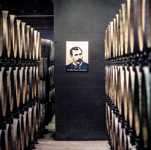 Alfred Gratien Cuvée Paradis Rosé 2007 天福桃红天堂香槟 2007 商品图3