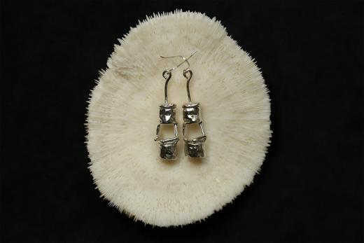 CHEZ BOQUE 冬日童话系列原创手工925银耳环《无心》 商品图1