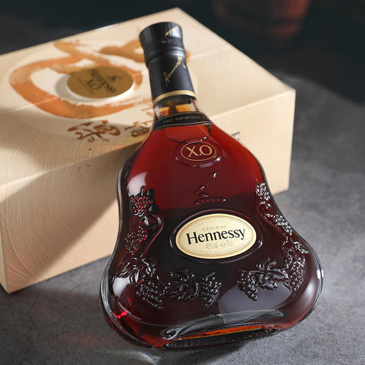 轩尼诗xo邑往情深礼盒70cl