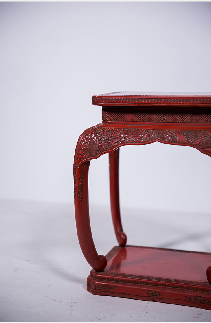 清 剔红带托泥花卉纹四足方香几 - 明清家具研习社