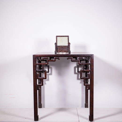 清 红木镶瘿木面攒牙子文房桌 - 明清家具研习社
