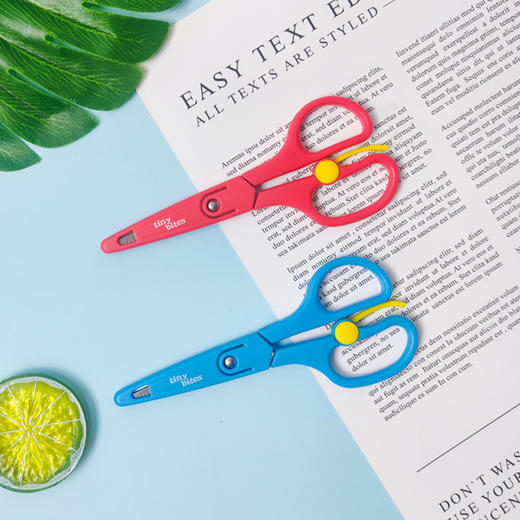 美国Tiny Bites 婴儿辅食剪 两支装 宝宝辅食剪刀儿童食物剪不锈钢研磨餐具 商品图7