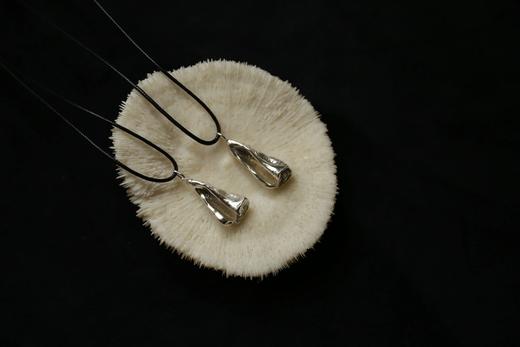 CHEZ BOQUE 印象系列原创手工925银吊坠《号角双子_胖胖&瘦瘦》 商品图1