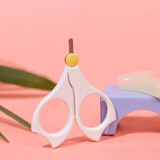  Pigeon贝亲 婴儿指甲剪刀 0-3-9岁可用 商品图2